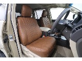 新品クラシックシートカバー装着済みです♪