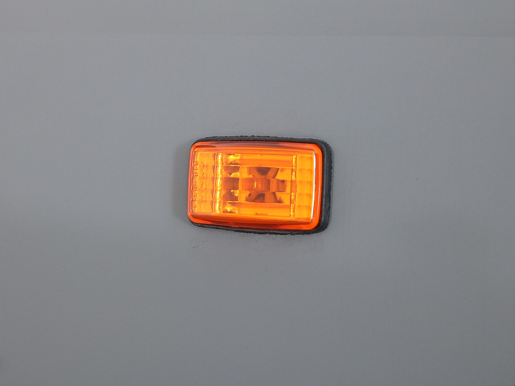 オレンジサイドマーカー！