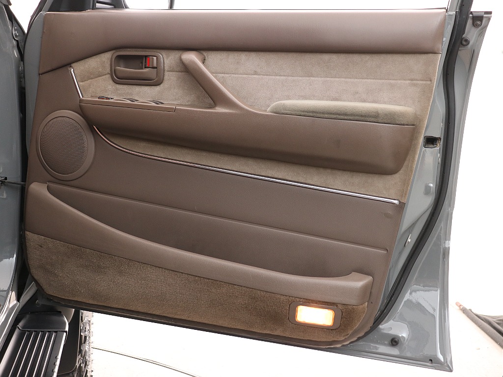 運転席ドアリム！