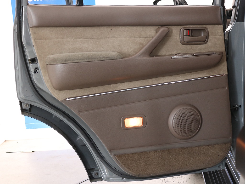 左後ろドアリム！