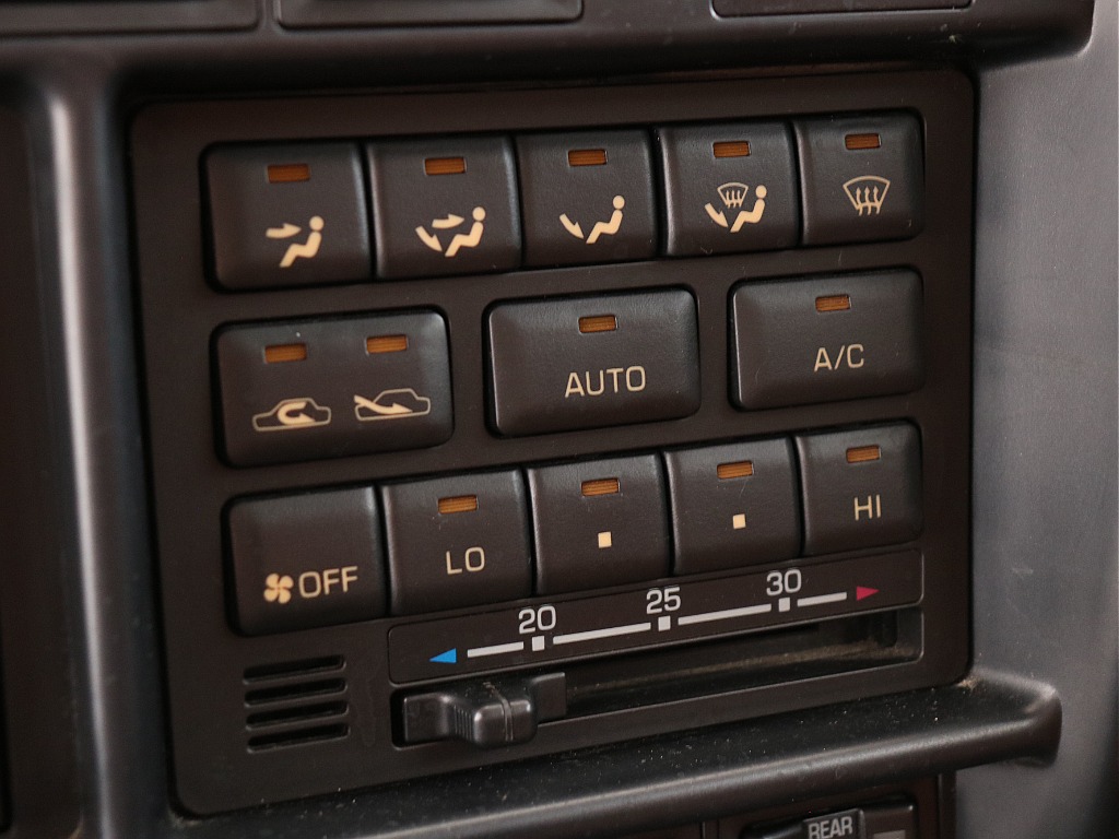 エアコン操作部！