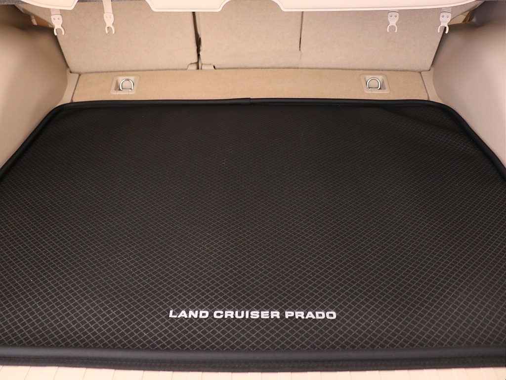 トヨタ ランドクルーザープラド(49枚目)