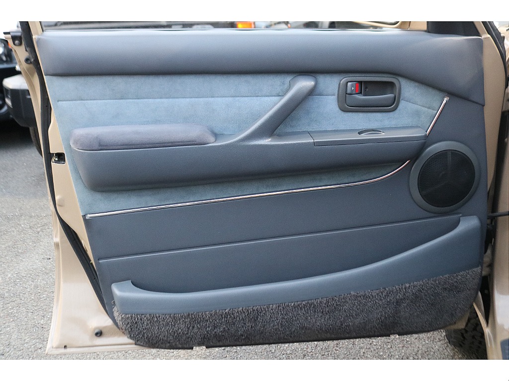 トヨタ ランドクルーザー80(14枚目)