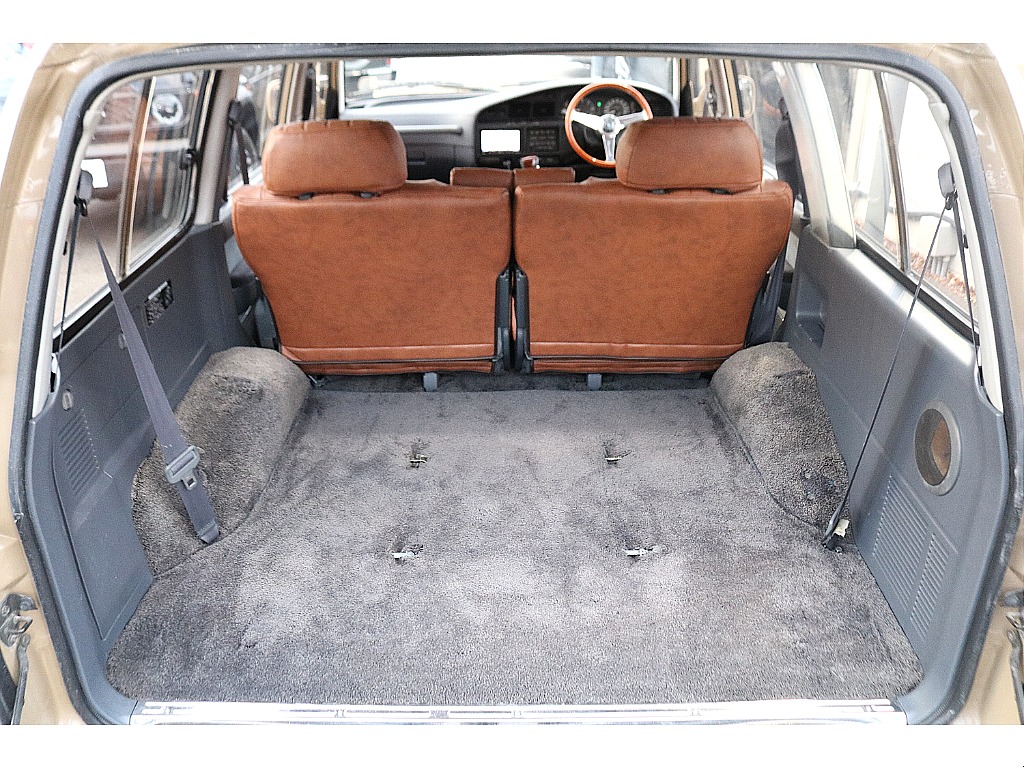 トヨタ ランドクルーザー80(9枚目)