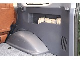 荷室内張はダメージも少なく状態良好です！