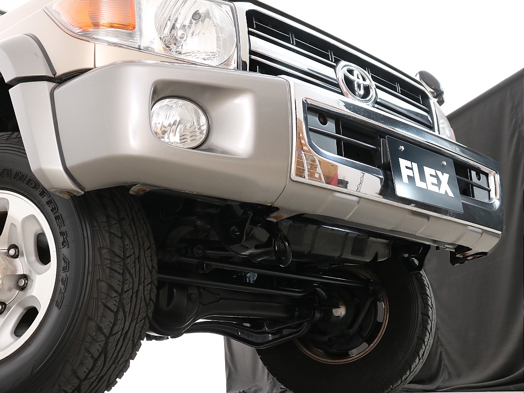 フロントバンパー！