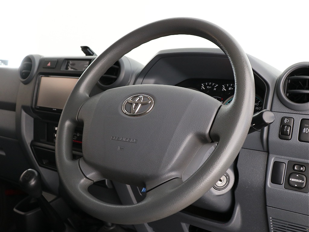 純正ステアリング！