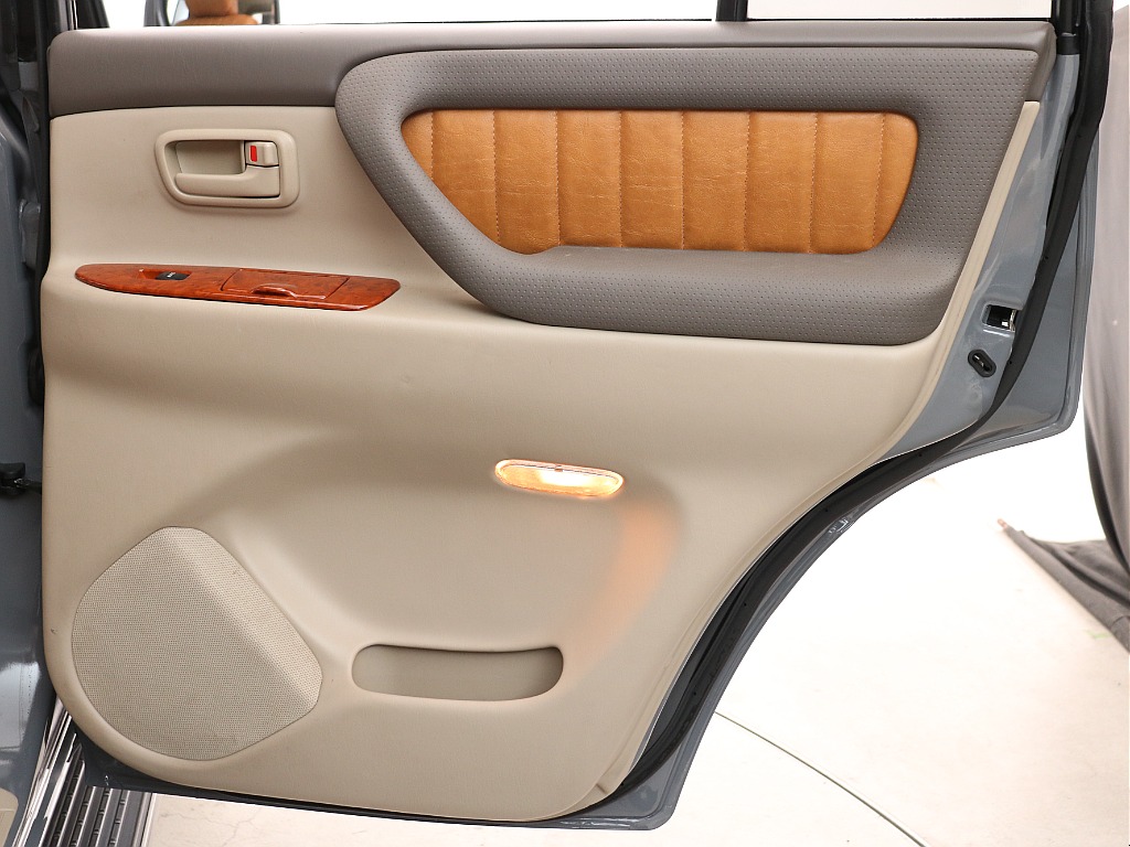 右後ろドアリム！