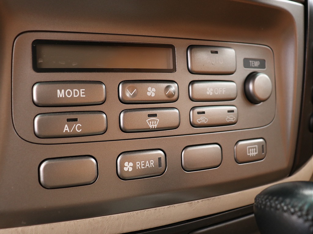 エアコン操作部！