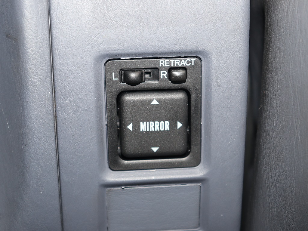 トヨタ ランドクルーザープラド(26枚目)