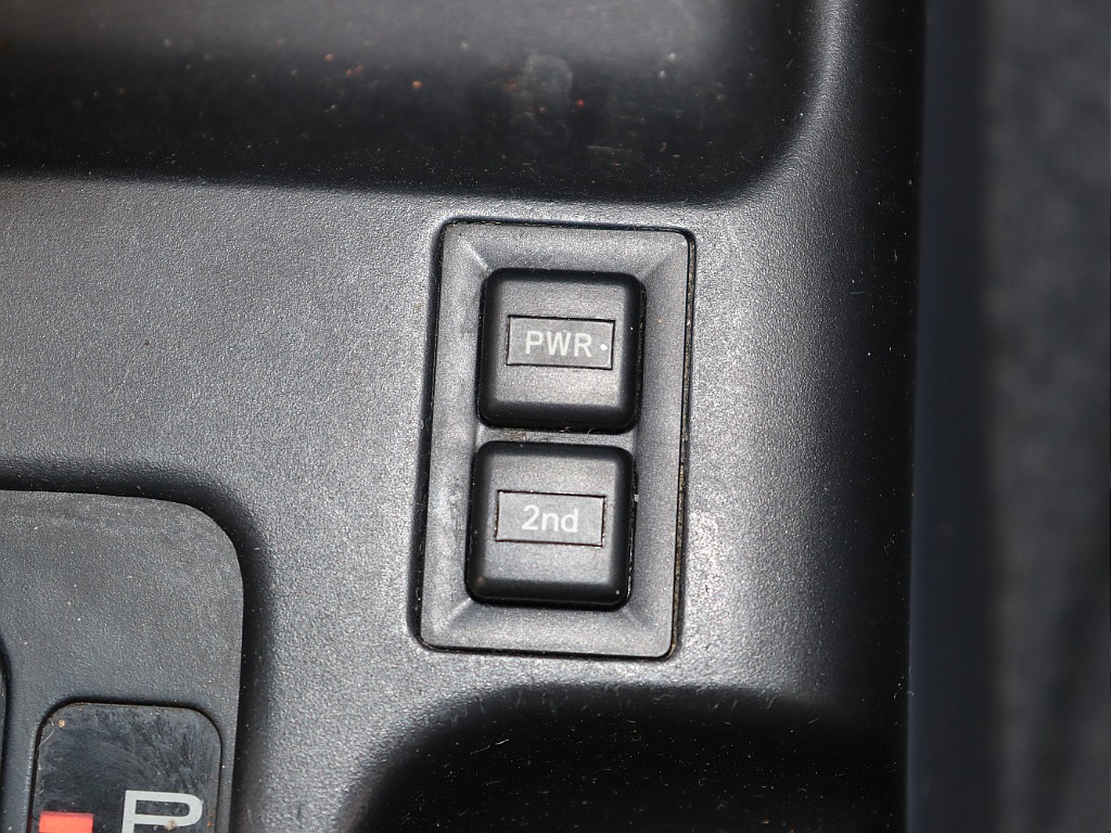 トヨタ ランドクルーザープラド(27枚目)