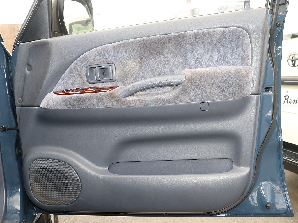 トヨタ ランドクルーザープラド(35枚目)