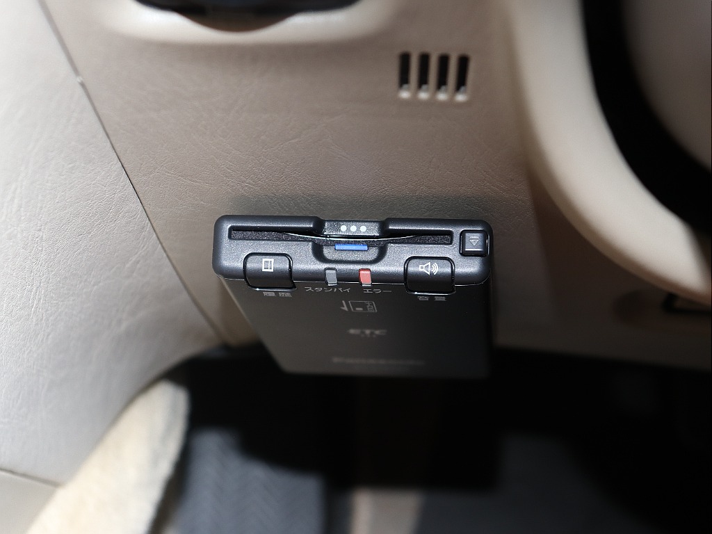 【Renoca106×再販70純正ブルー】見た目はレトロですがパワーのある一台となっております♪