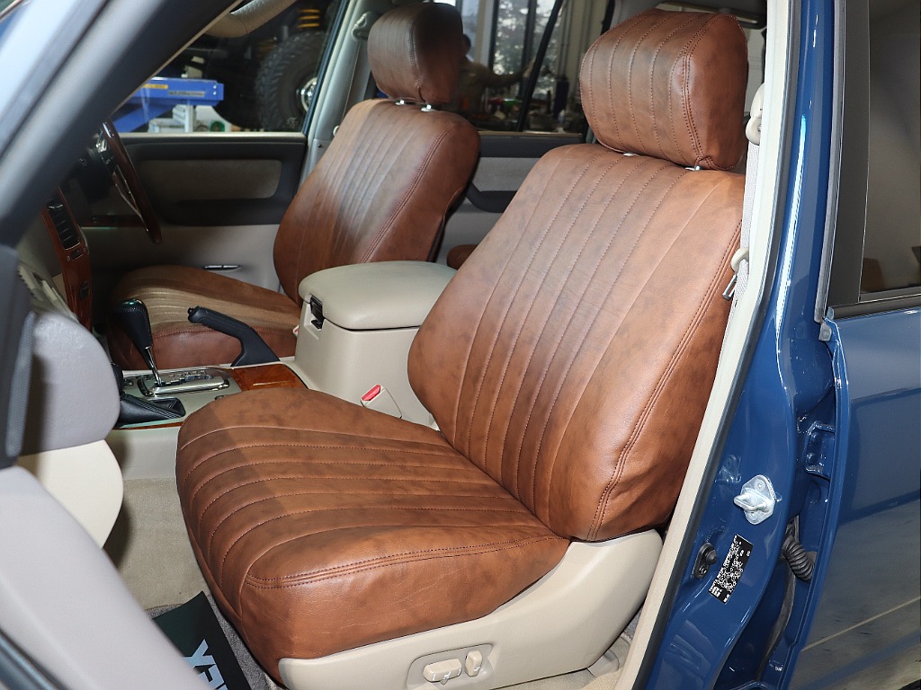 【Renoca106×再販70純正ブルー】見た目はレトロですがパワーのある一台となっております♪