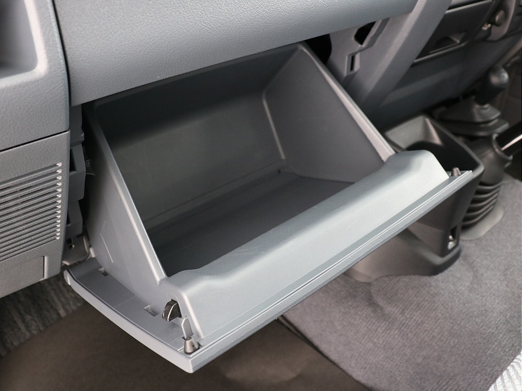 グローブボックス！