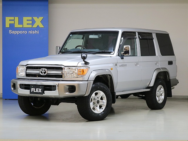 ランドクルーザー70 4.0 4WD