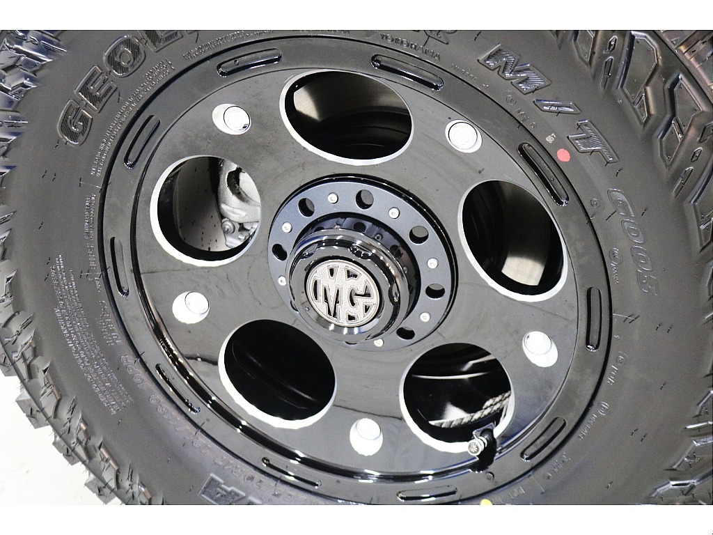 新品ジオランダーＭ／Ｔ Ｇ００３タイヤ×新品ＭＧデーモン１６インチアルミホイール☆