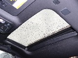 ピックアップトラックのサンルーフは輸入車ならではですね☆