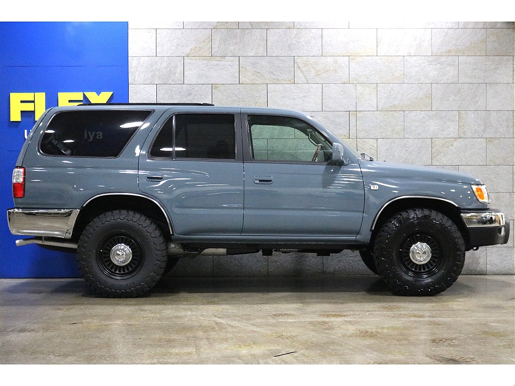 USアーチフェンダーが特徴です！