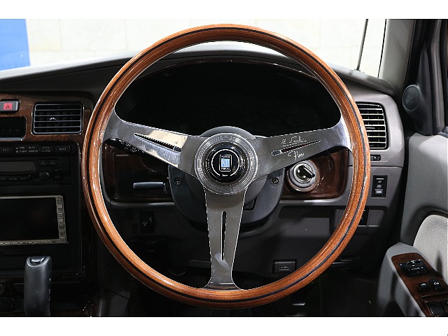 フレックス＆ナルディコラボステアリング！