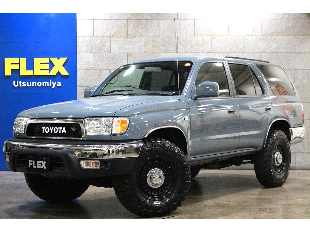 USスタイルのハイラックスサーフが入庫いたしました！