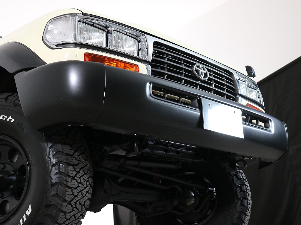 フロントバンパー！