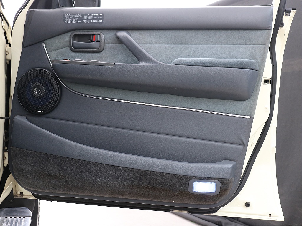 運転席ドアリム！