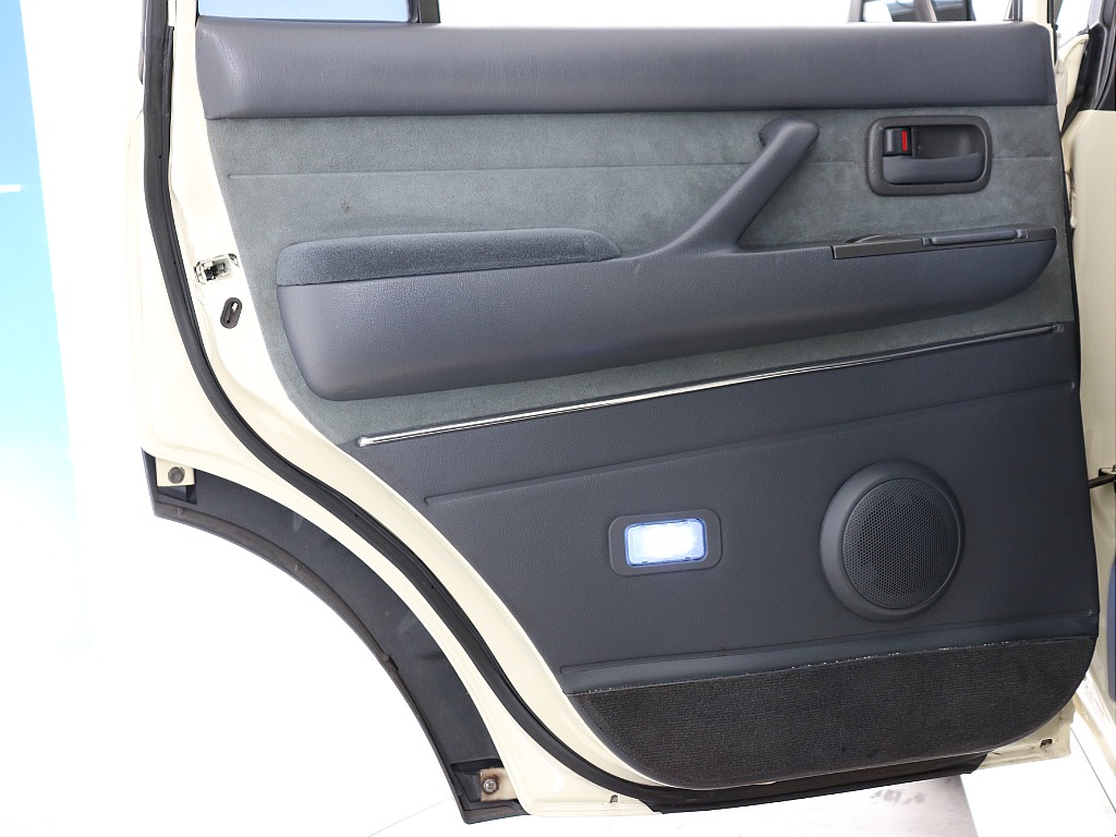 左後ろドアリム！