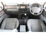 車内は多少の変化は御座いますが当時のスタイルを再現しています！