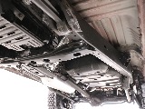 ランクルの代名詞でもある、ラダーフレーム！劣悪な錆やダメージは見受けられず、まだまだお乗り頂けます！