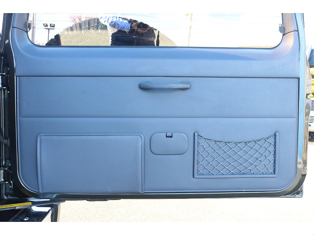 ラゲッジ内張も綺麗な状態です♪