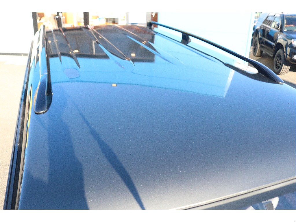 ルーフレール装備！ラック取付もご相談ください♪