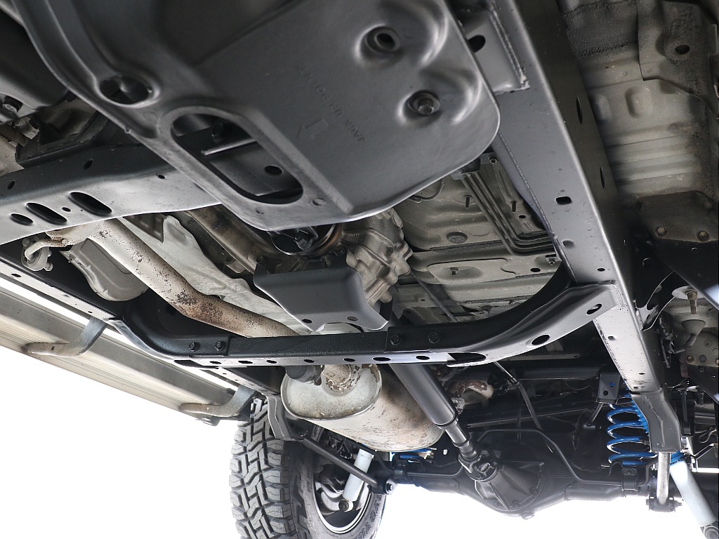 足回りも相当きれいです！希望であれば防さび塗装も承っております！