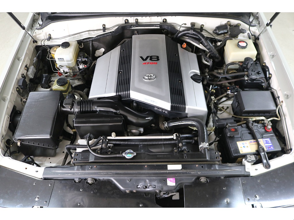 世界中で人気のＶ８エンジン搭載☆