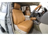 新品クラシックシートカバー装着済みです♪