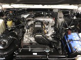 エンジンルームアングル。