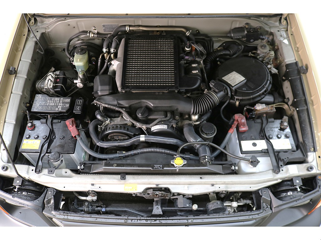 耐久性に優れたディーゼルエンジン搭載☆