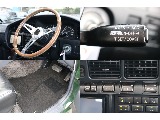 【新品】フロアマット装備！オシャレなウッドステアリング！