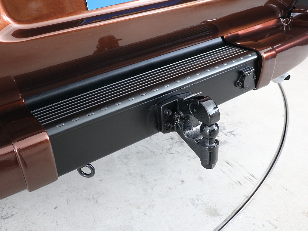 牽引フックも装備！ディーゼルターボエンジンで引っ張れると楽しいですよ～☆