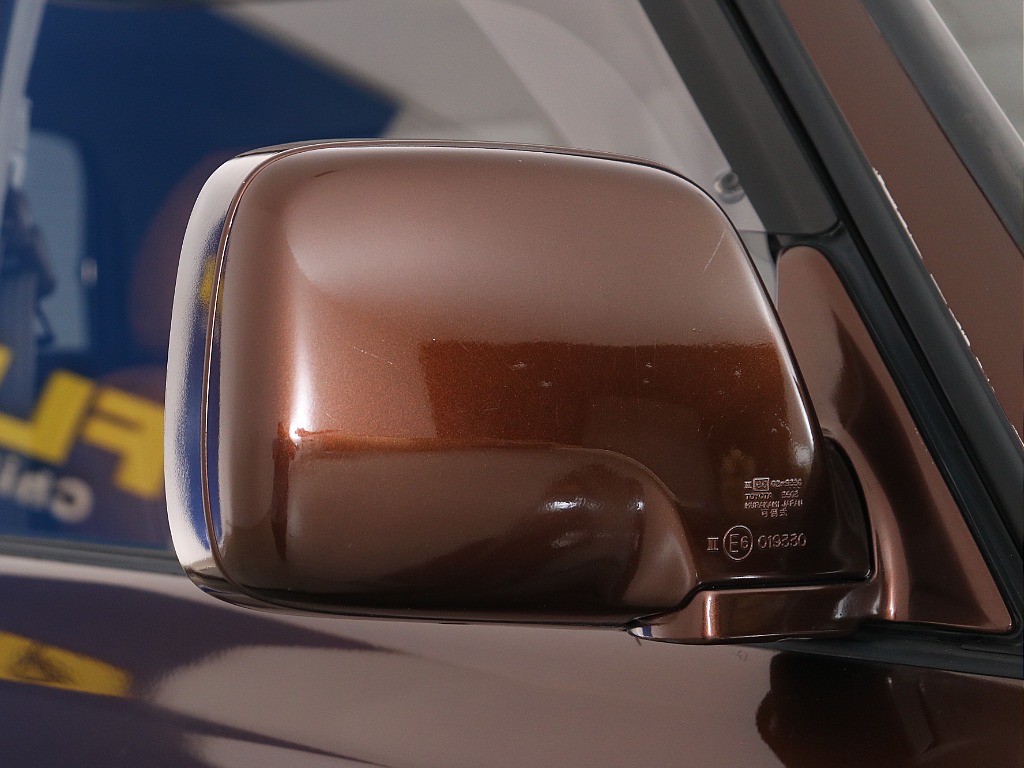 サイドミラー！