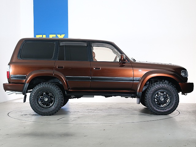 外装に目立った傷等なく綺麗な状態を維持！