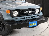 バンパーやグリルもブラック塗装！渋さが際立ちます！