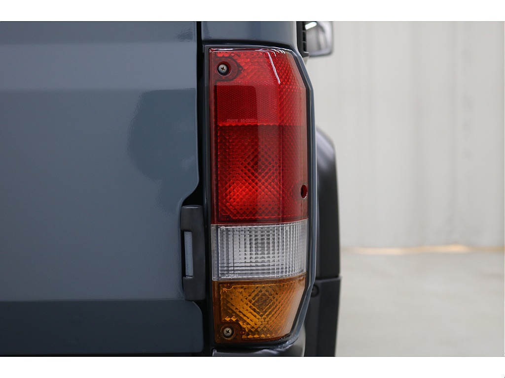 純正テールランプ☆