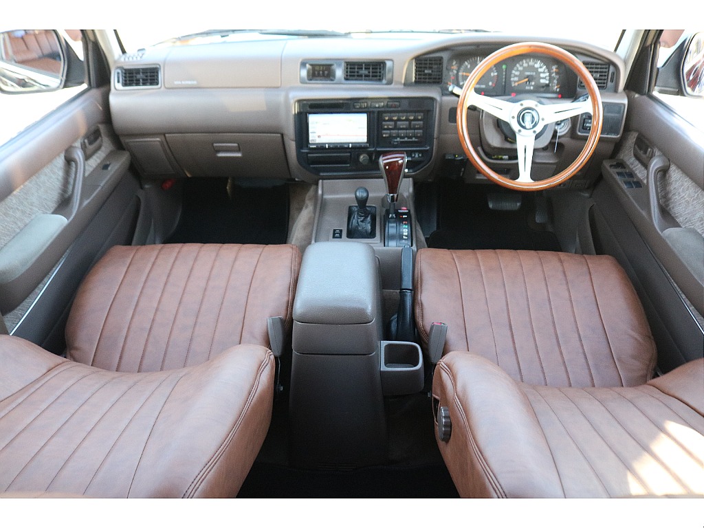 クラシックシートカバー装備！