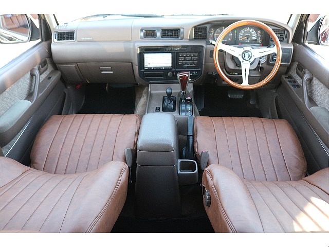 クラシックシートカバー装備！