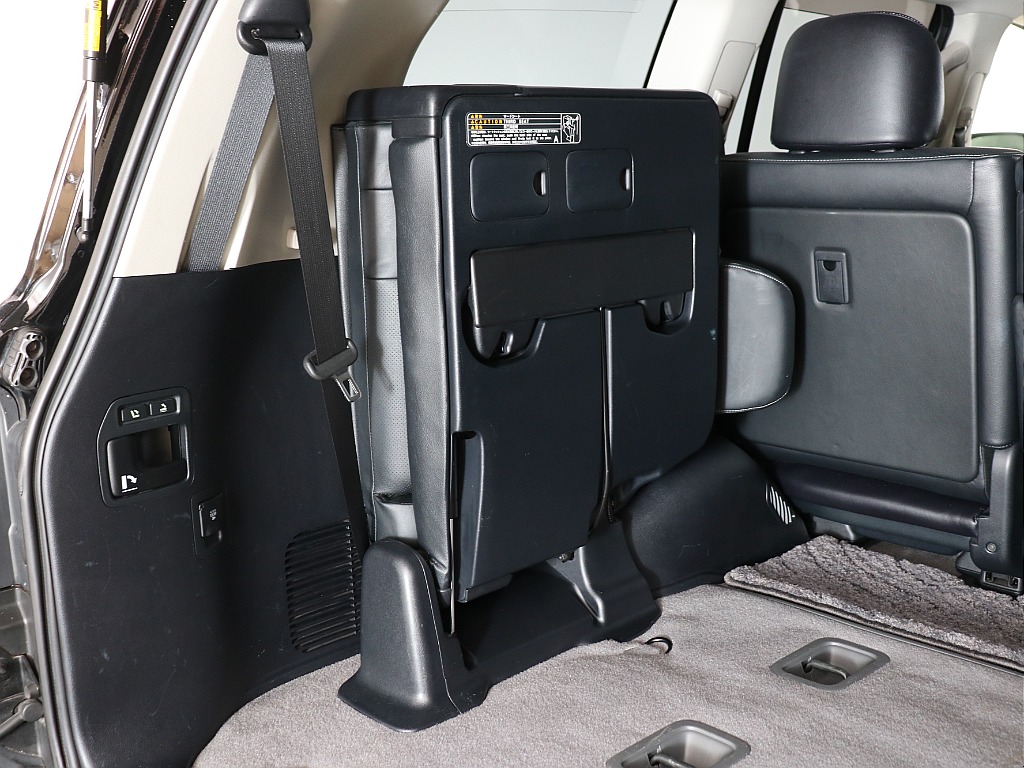 ラゲッジスペース左！