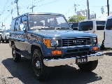 ＦＬＥＸグループは「すべての人に愛車を」をコンセプトに車種別に全国展開中！愛車と一緒に、ライフスタイルを充実させてもらいたいという思いで、ランクル仙台泉店では皆様のご要望になんでもお応えします♪