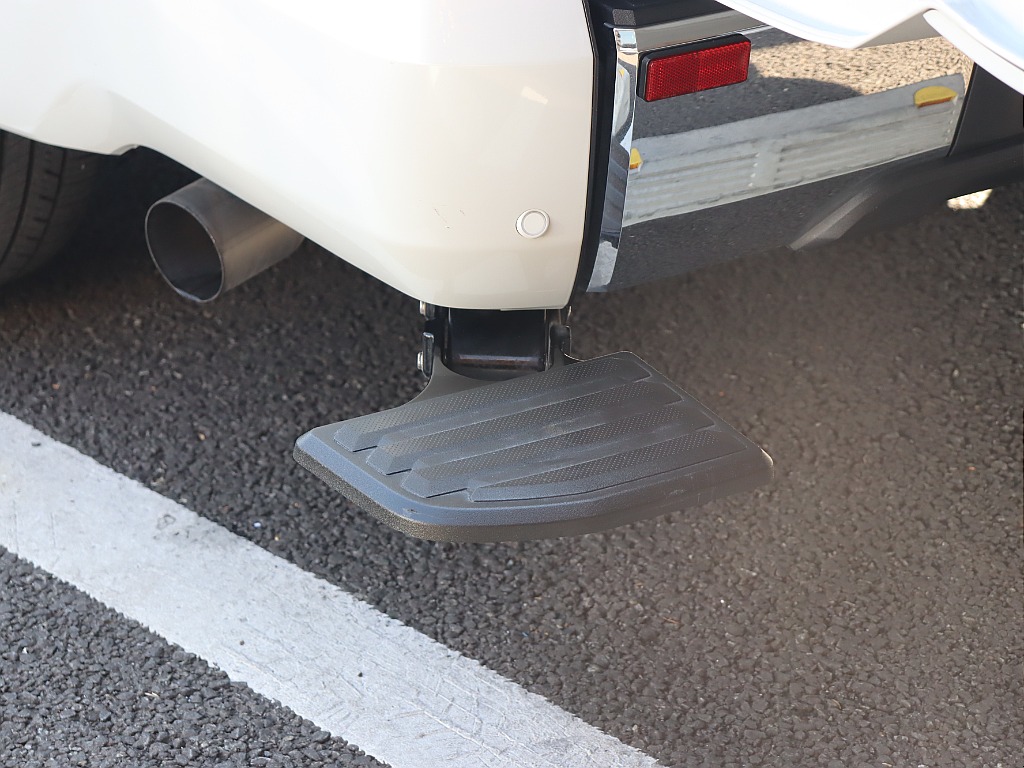 電動リアステップ！