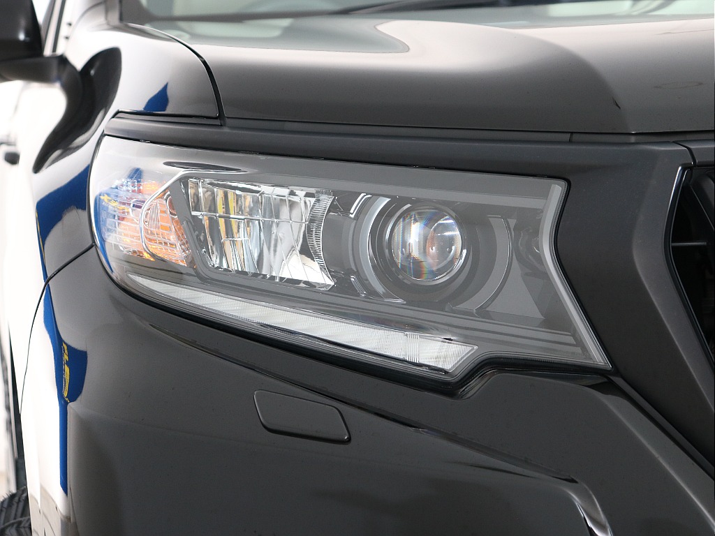 トヨタ ランドクルーザープラド(23枚目)