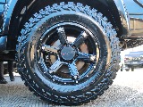 タイヤ＆ホイールはMKW17インチAWにYOKOHAMAジオランダーMTタイヤを装着しております！